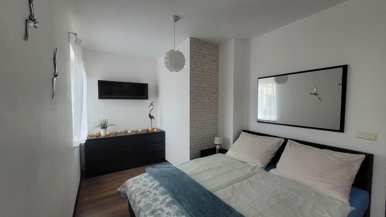 Apartament Wyspa, 2 Pokoje, Parking Gratis Miedzywodzie Esterno foto