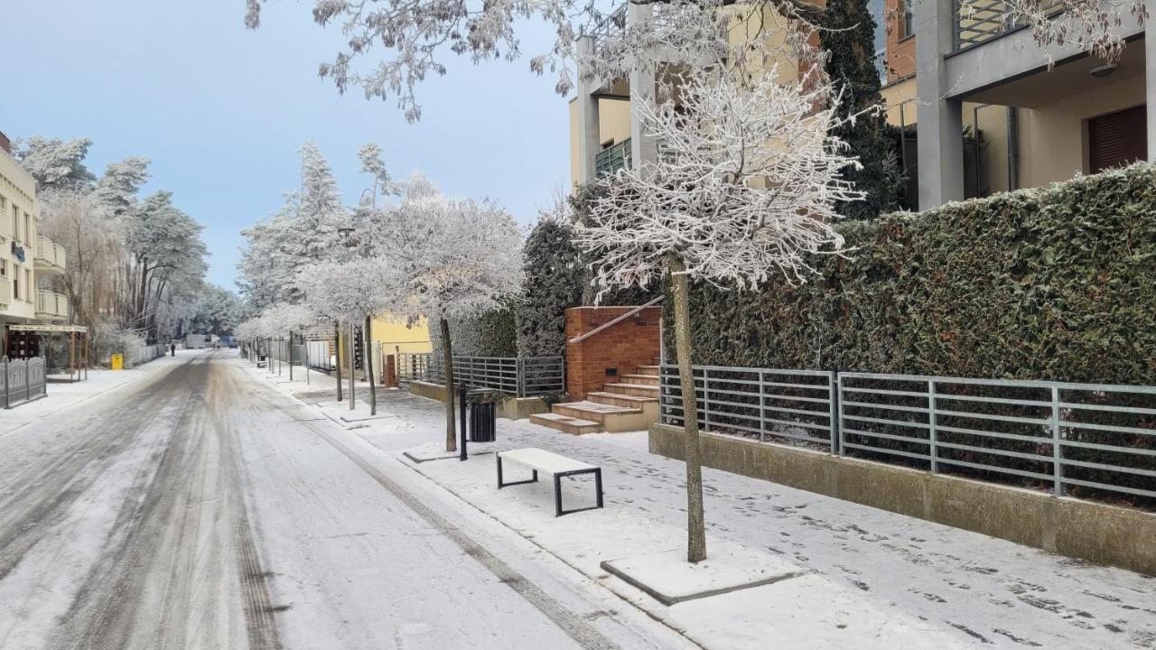 Apartament Wyspa, 2 Pokoje, Parking Gratis Miedzywodzie Esterno foto